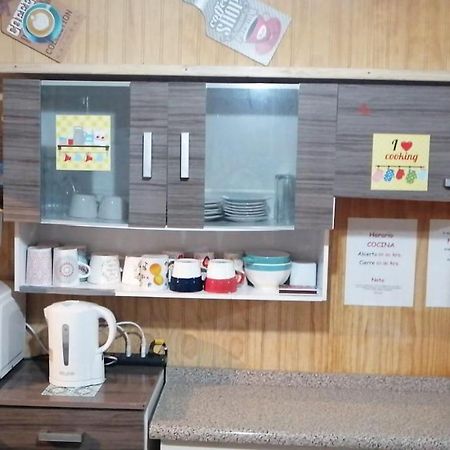 "Mi Hostal Tu Casa" Hostal Familiar Solo Empresas, Turistas Y Viajeros Espacio Para Bicicletas Y Motos Puerto Montt Exteriör bild