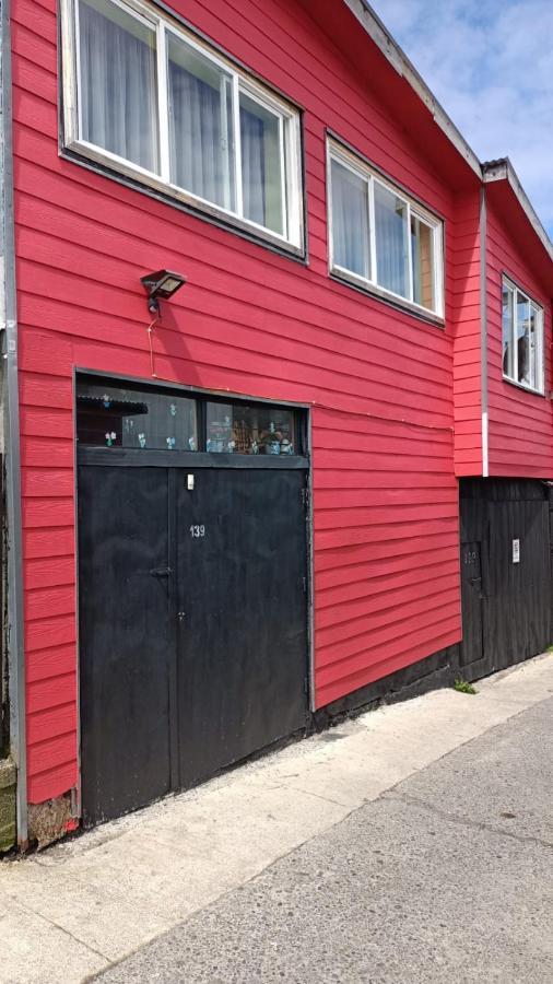 "Mi Hostal Tu Casa" Hostal Familiar Solo Empresas, Turistas Y Viajeros Espacio Para Bicicletas Y Motos Puerto Montt Exteriör bild